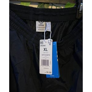 Adidas Womens XL Running Shorts NWT